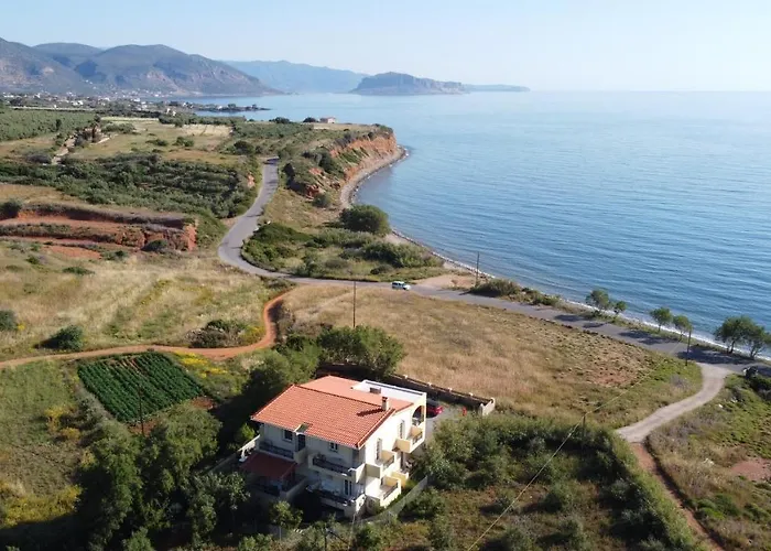 アパート Fofo Marifay Psifia